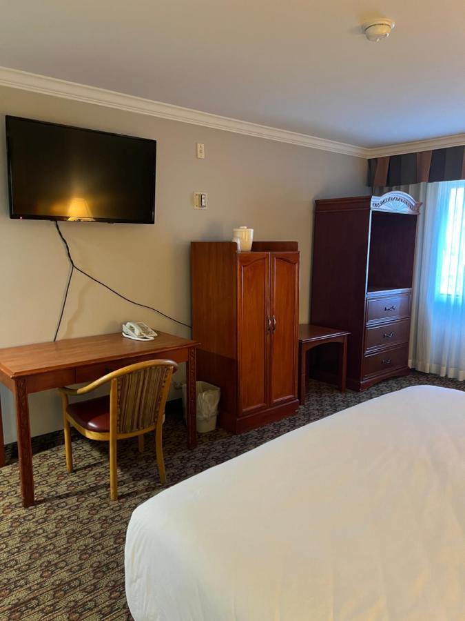 Hotel Xola Moreno Valley Zewnętrze zdjęcie